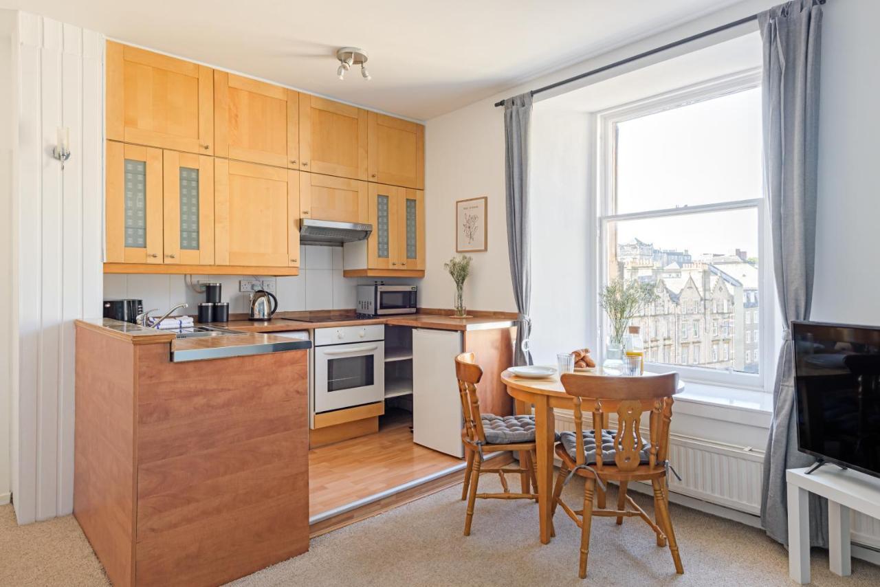 The West Bow View Apartment Edynburg Zewnętrze zdjęcie